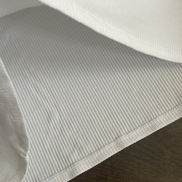 NWT Aritzia - Picture 4 of 4